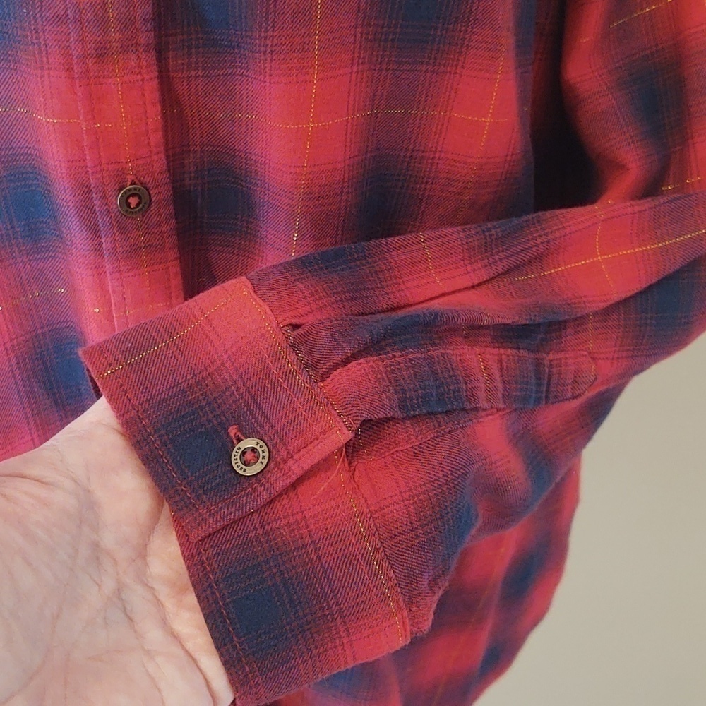 Tommy Hilfiger Women's Long Sleeve Button Up Plaid Shirt - Picture 6 of 14
